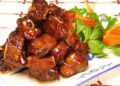Sườn khi chiên vàng đến sẽ có một màu sắc hấp dẫn