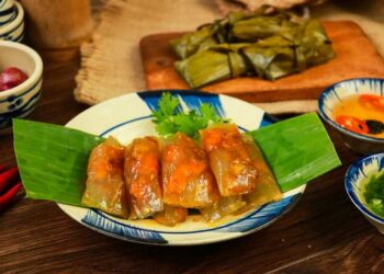 Bánh bột lọc thơm ngon không thể thiếu nước chấm đi kèm