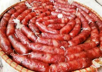 Lạp xưởng bao nhiêu calo?