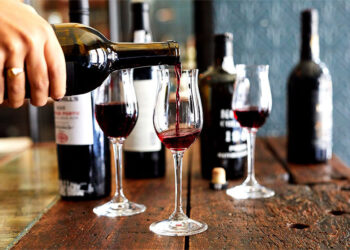 Rượu vang cường hóa được nhiều tín đồ rượu vang yêu thích